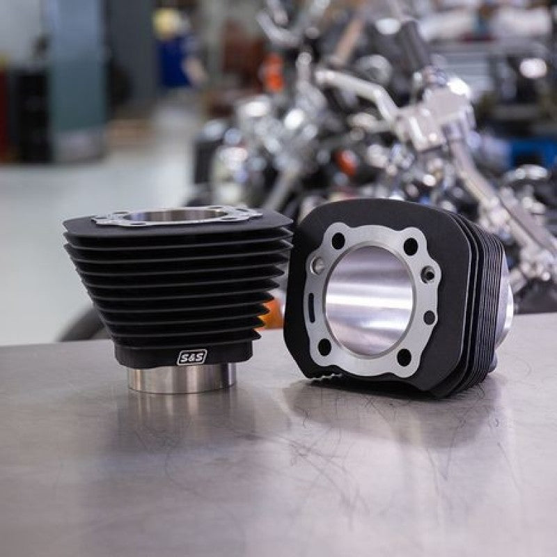 S&S Cycle 86-21 Sportster Models 1250cc 3 9/16in Bore Cylinder Set - Wrinkle Black 910-0697