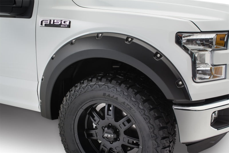Bushwacker 15-17 Ford F-150 Styleside Pocket Style Flares 4pc 67.1/78.9/97.6in Bed - Black 20935-02