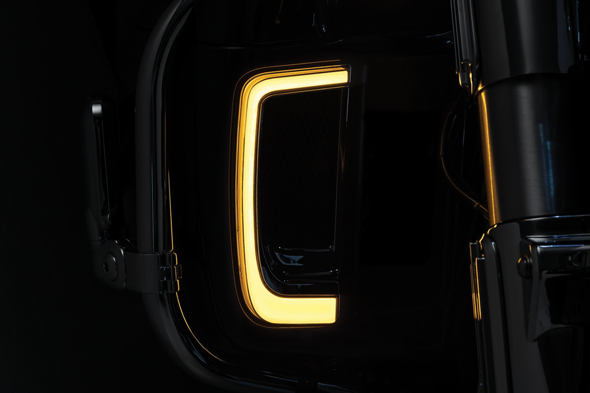 KURYAKYN Lower Grille - LED - Chrome 5063