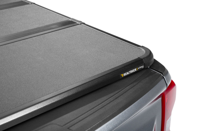 Extang 2023 Chevy/GMC Canyon/Colorado (5ft. 2in. Bed) Solid Fold ALX 88352