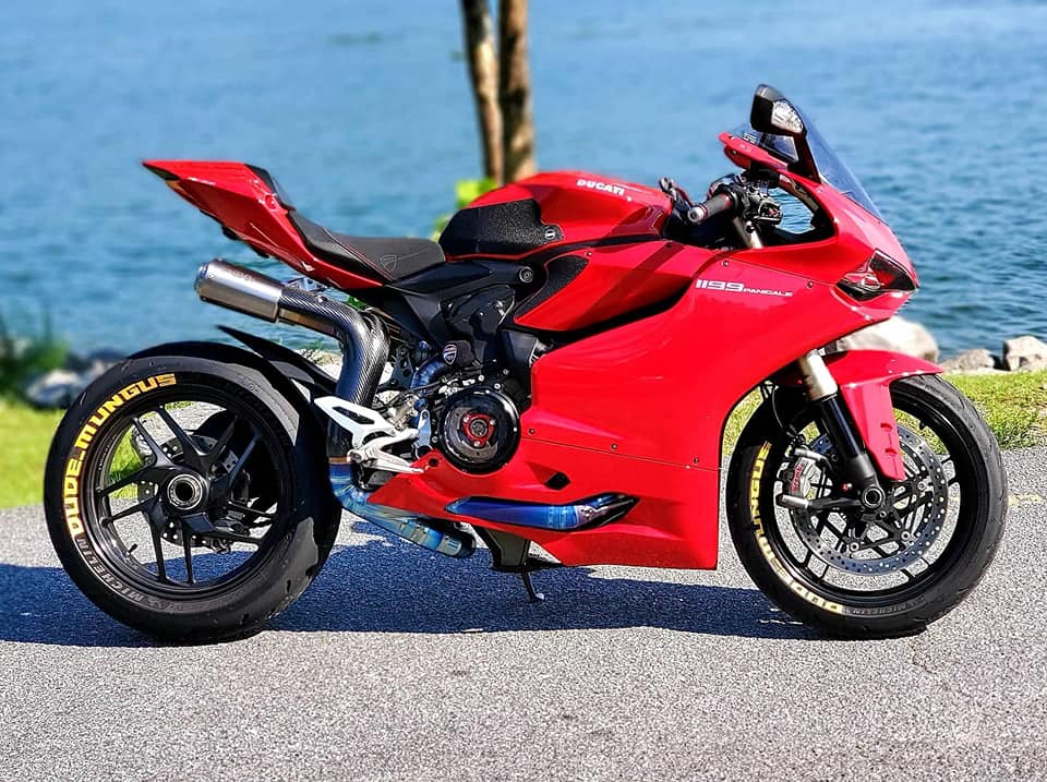 IN STOCK Vandemon Ducati Panigale 1199, 1199S, 1299S, 1299 SP & R 2011-18 Titanium High Mount Exhaust System DUC129TIEXHMESA VA-36