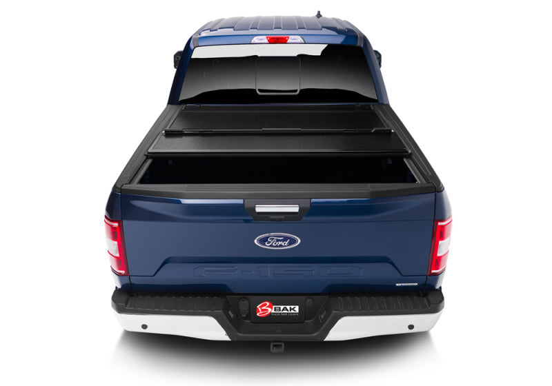 BAK 15-20 Ford F-150 5ft 6in Bed BAKFlip G2 226329