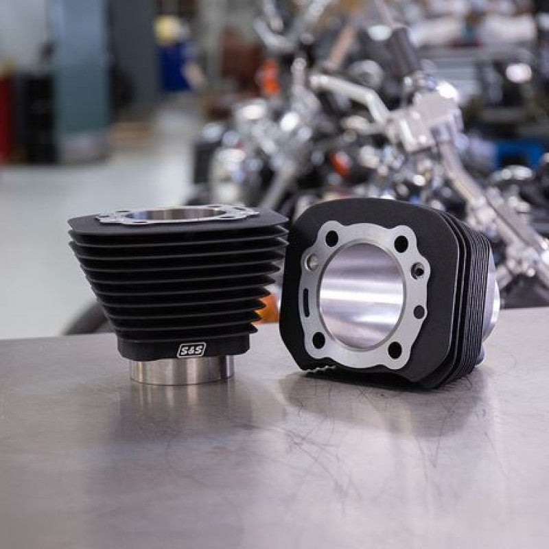 S&S Cycle 86-19 Sportster Models 3-1/2in Bore Cylinder Set - Wrinkle Black 910-0695