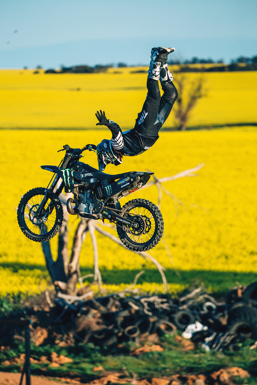 KENDA Tire - K781 Triple Sticky - Rear - 120/80-19 - 63M 047811979B0