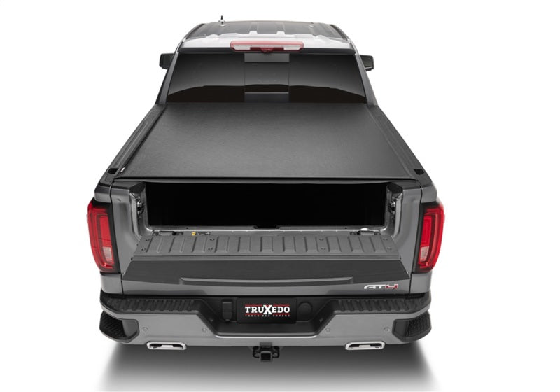 Truxedo 19-20 GMC Sierra & Chevrolet Silverado 1500 (New Body) 5ft 8in Lo Pro Bed Cover 572401