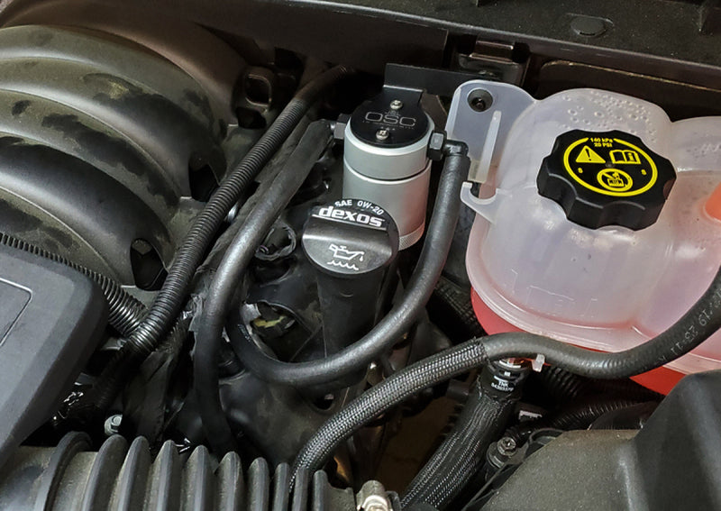 J&L 19-24 Chevrolet Silverado/GMC Sierra 1500 5.3L V8 Driver Side Oil Separator 3.0 - Clear Anod 3086D-C