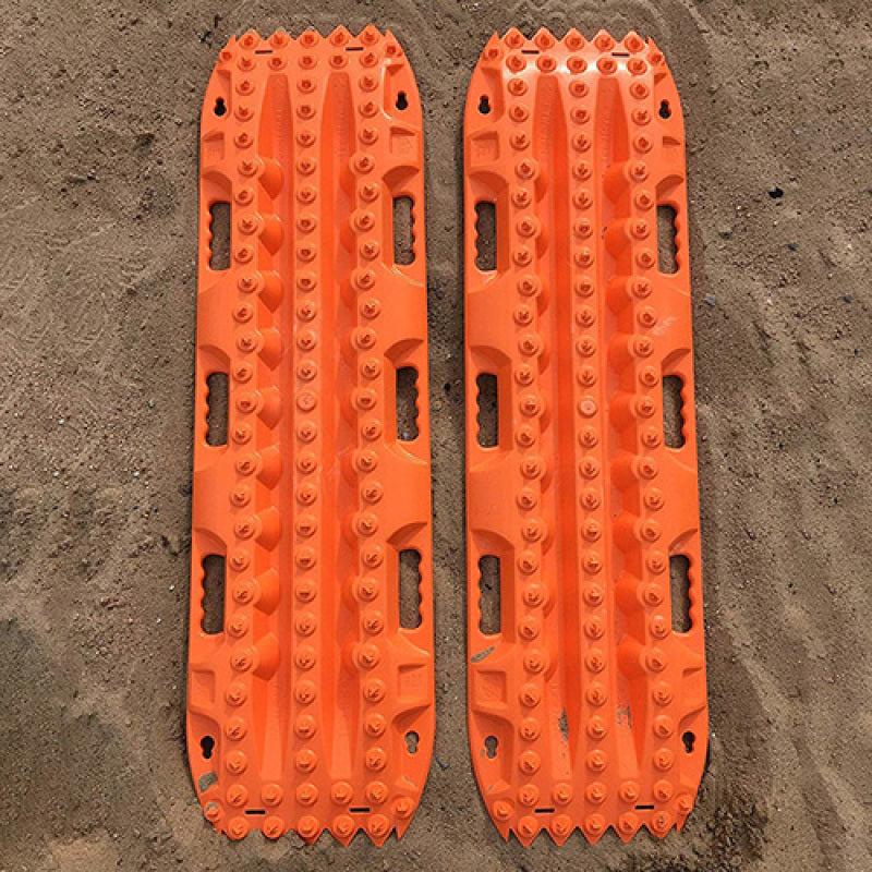Ford Racing Off-Road Recovery Board - Pair M-1820-FPRB