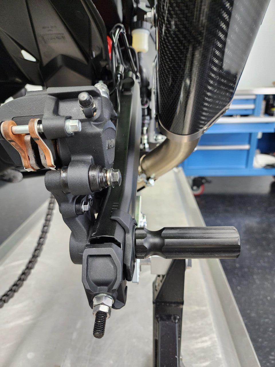 Graves Motorsports Ninja 400 + R3 Axle Tool W-Wxy-2001-07