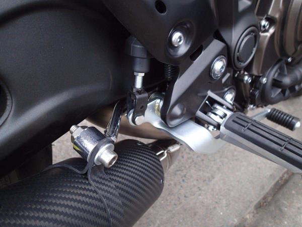 Vandemon Yamaha MT07 FZ07 XSR700 Titanium Exhaust System Carbon Muffler 2014-2024 YAMAMT07EXHTICFC VA-80
