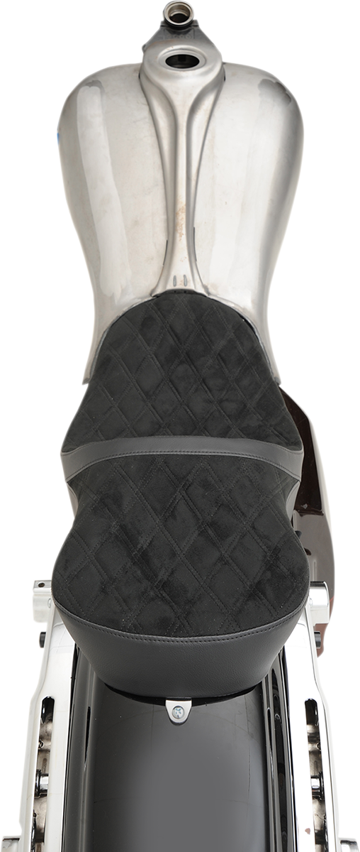 ESPECIALIDADES DE ARRASTRE Asiento Touring Bajo - Diamante - Tanques Yaffe - FL '08-'22 0801-1070