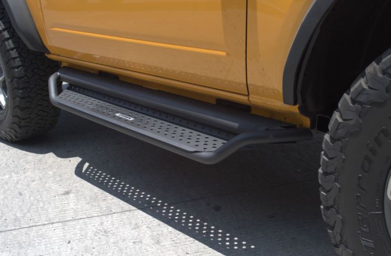 Go Rhino 2021+ Ford Bronco Dominator Extreme D1 Side Steps w/Brackets - Textured Black D14131T