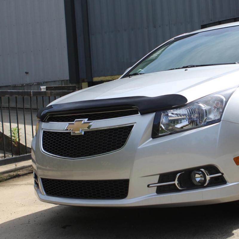 AVS 11-14 Chrysler 200 Carflector Low Profile Hood Shield - Smoke 20060