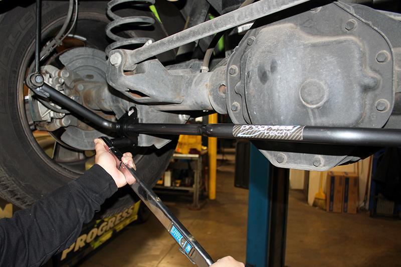 Progress Tech LT 09-22 Ram 1500 4WD Rear Sway Bar 1.00in dia. (25mm) 22.1810.000