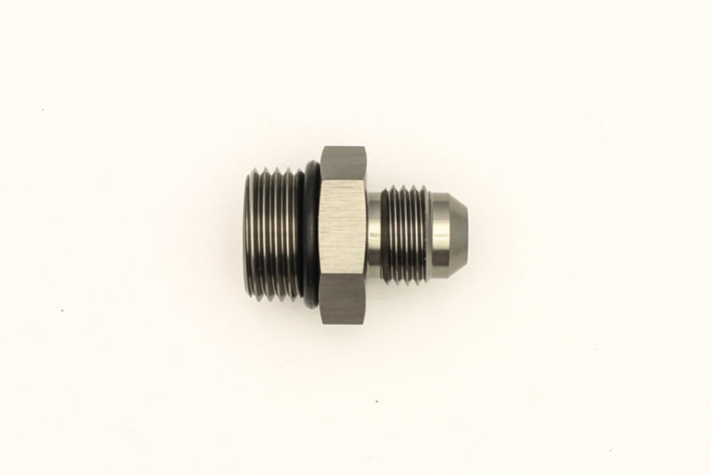 DeatschWerks 8AN ORB Male To 6AN Male Adapter (Incl O-Ring) 06-02-0401