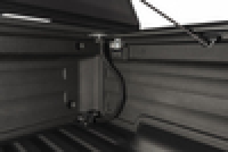 BAK 17-20 Honda Ridgeline BAKFlip MX4 448602