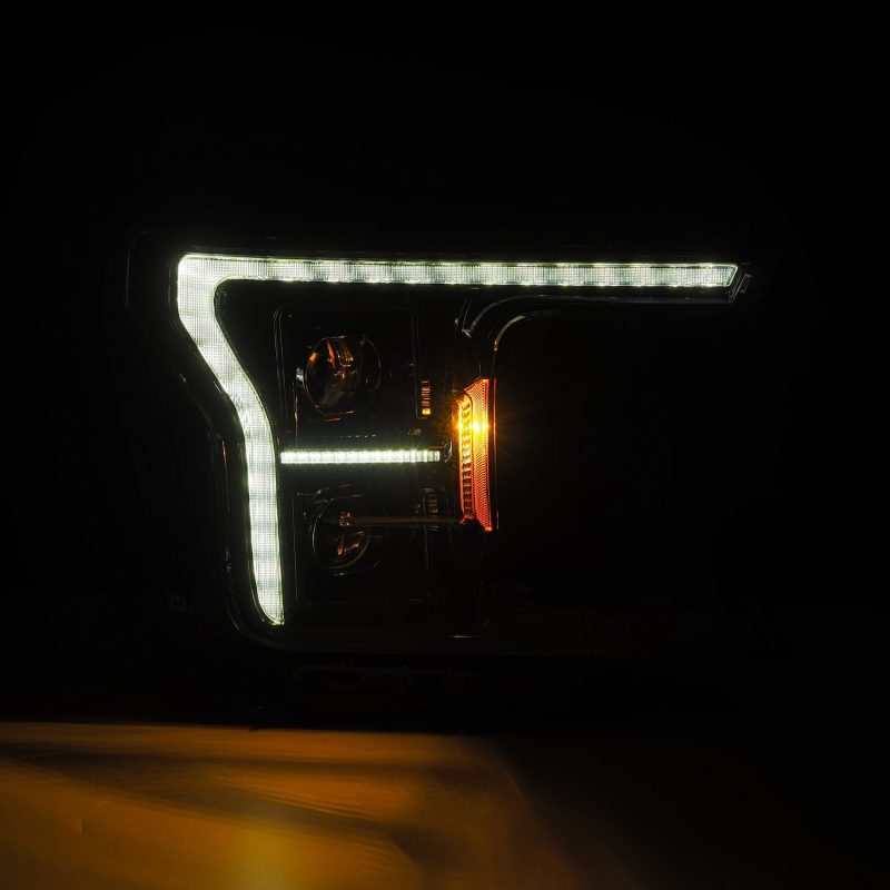 AlphaRex 18-20 Ford F-150 (Req. Conv F150 w/LED) LUXX LED Proj HL Alpha-Blk w/Actv Lt Seq Sig SB DRL 880251