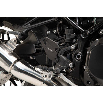 SW-MOTECH Heel Guard - Black - Kawasaki Z 900 RS Cafe 2018-2024 SCT.08.891.10100/B