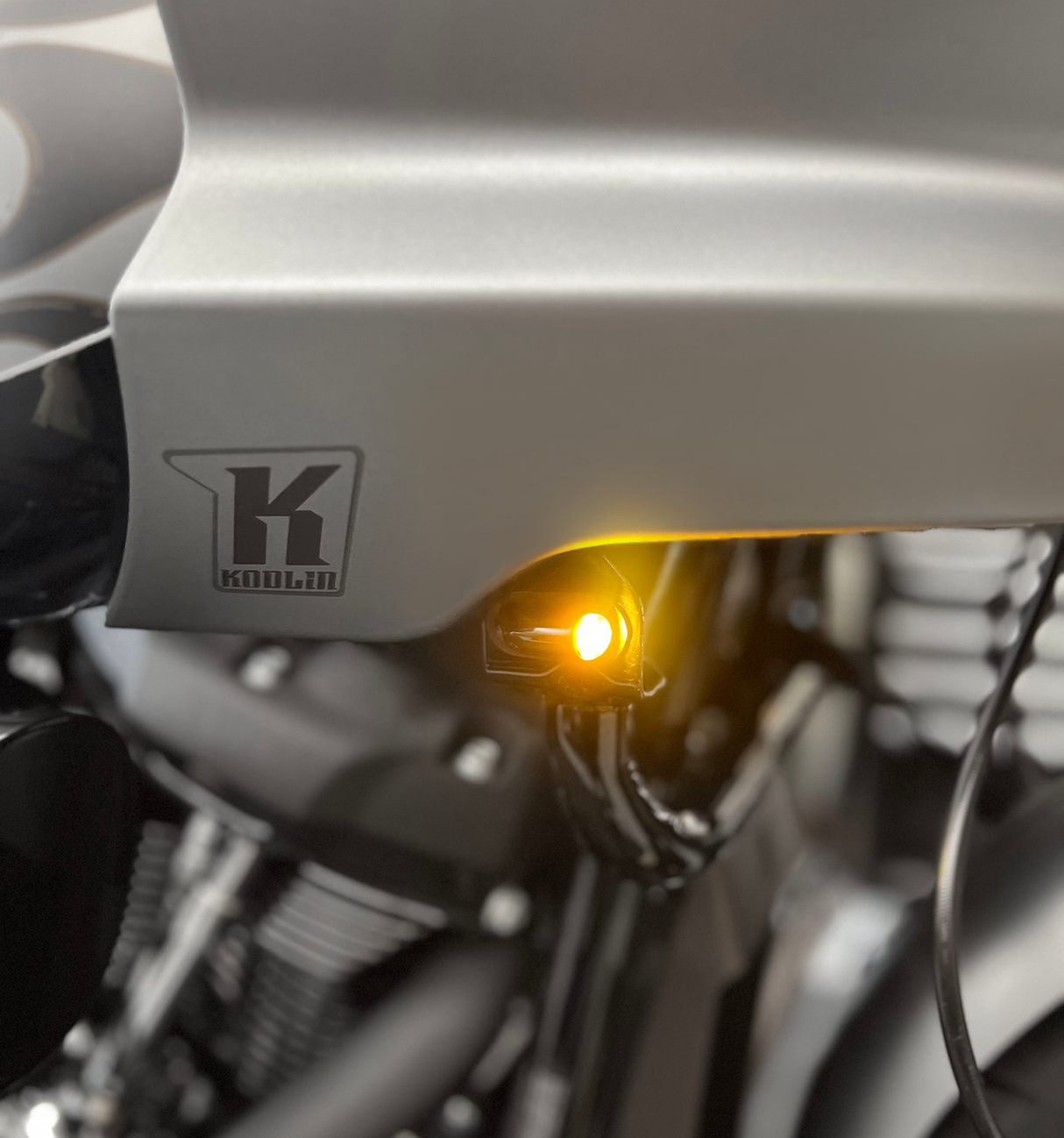KODLIN MOTORCYCLE Run/Turn Signal - Black Softail Low Rider ST FXLRST 2022-2023 K68532