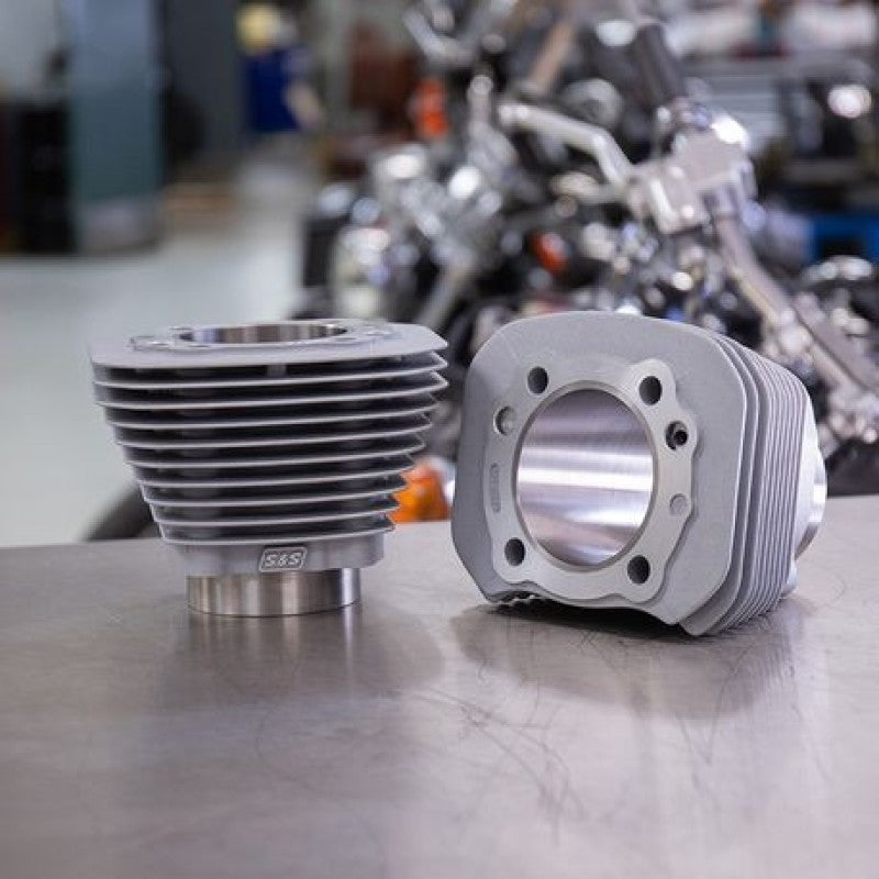 S&S Cycle 86-19 Sportstet Models 3-1/2in Bore Cylinders - Silver 910-0698