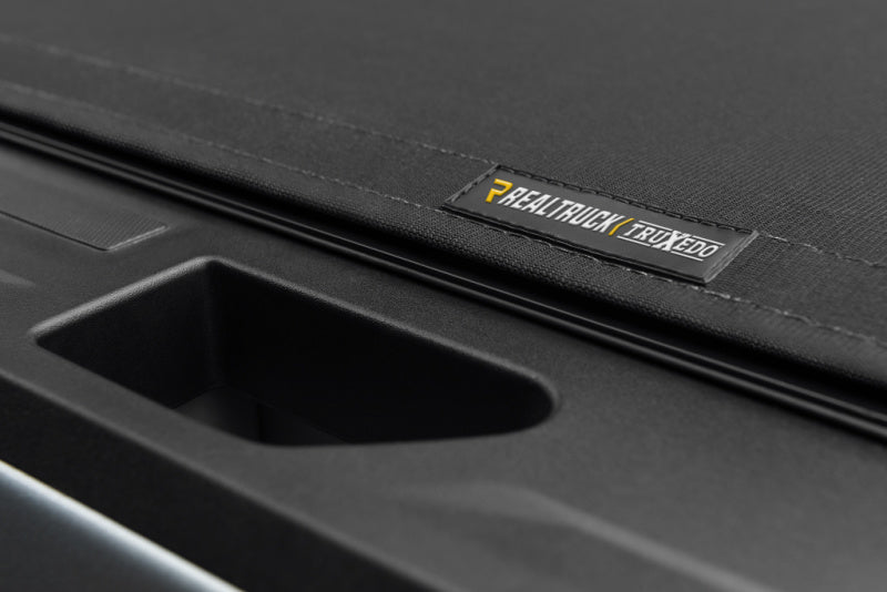 Truxedo 2023 GMC Canyon / Chevrolet Colorado 5ft 2in Bed Pro X15 Tonneau Cover - Matte Black 1450001