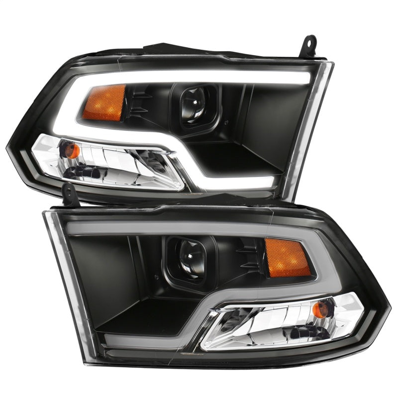 ANZO 09-18 Dodge Ram 1500 Plank Style Projector Headlights Black w/ Halo 111404