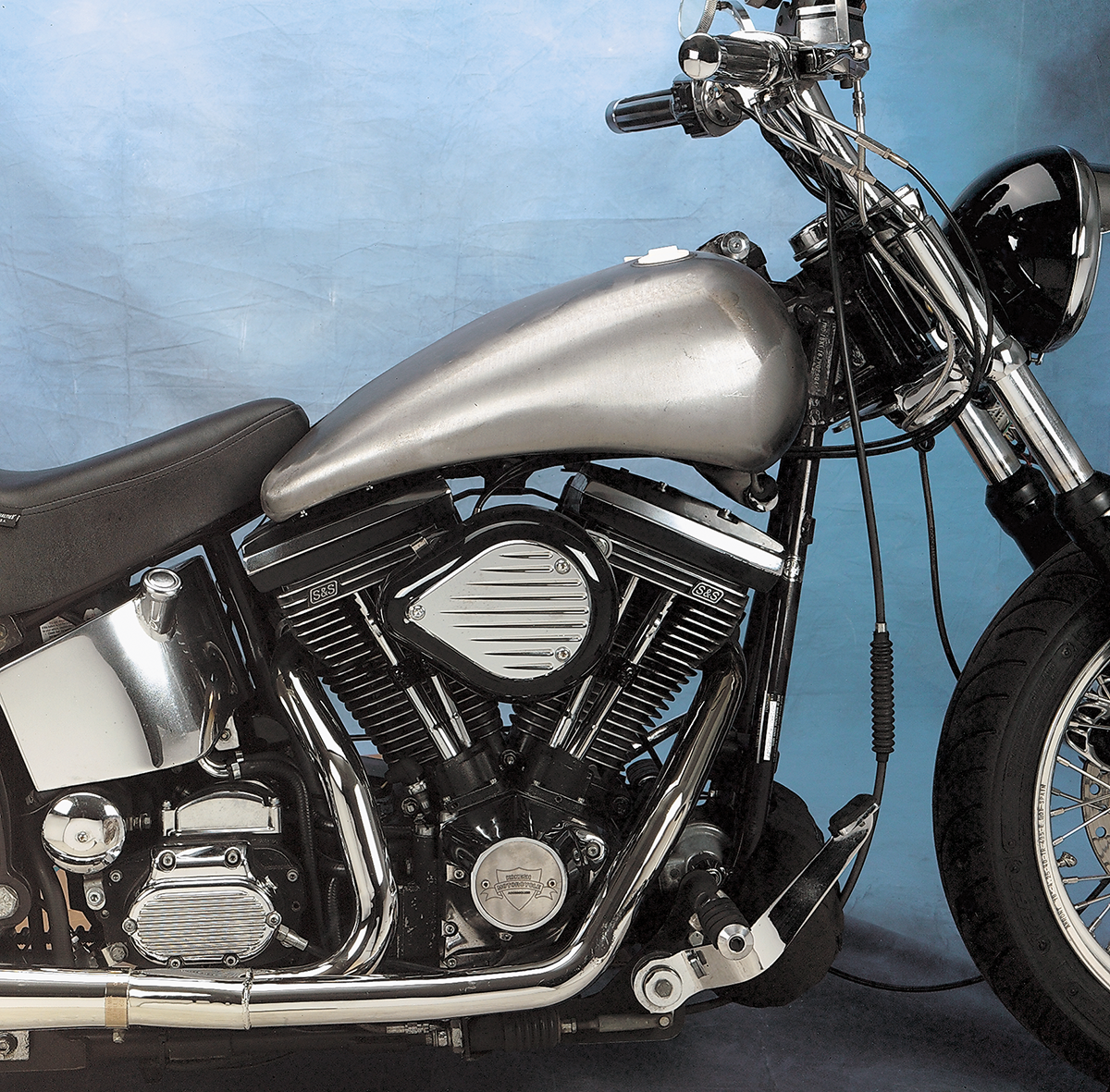 DRAG SPECIALTIES Tanque de gasolina de lado plano - 2" extendido - 5.2 galones 11584-BX46