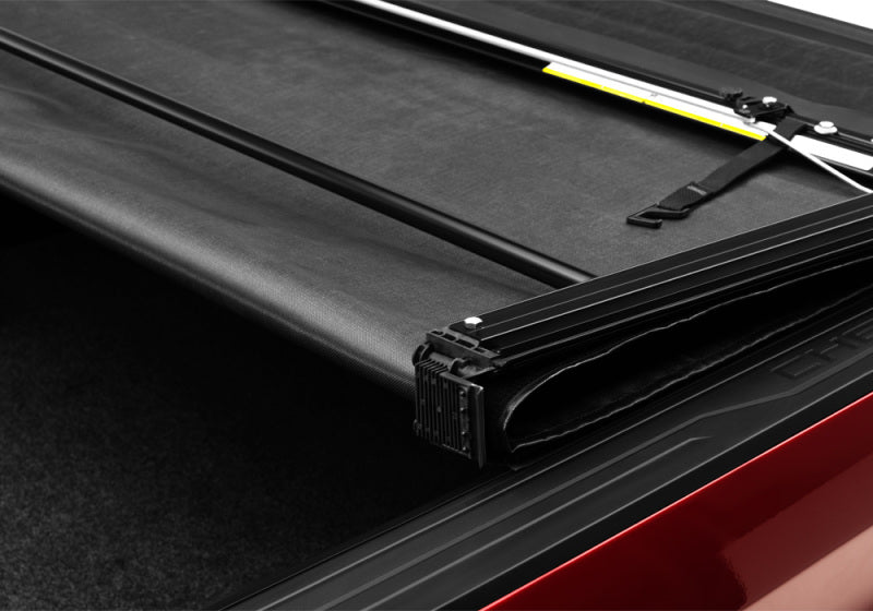 Truxedo 2020 GMC Sierra & Chevrolet Silverado 2500HD & 3500HD 6ft 9in Deuce Bed Cover 773301