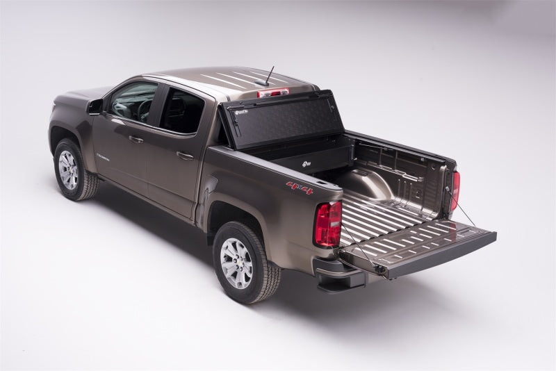 BAK 15-20 Chevy Colorado/GMC Canyon 6ft Bed BAKFlip G2 226125