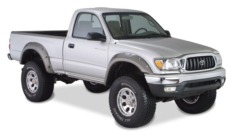 Bushwacker 95-04 Toyota Tacoma Fleetside Cutout Style Flares 4pc 74.5in Bed w/ 4WD Only - Black 31919-02