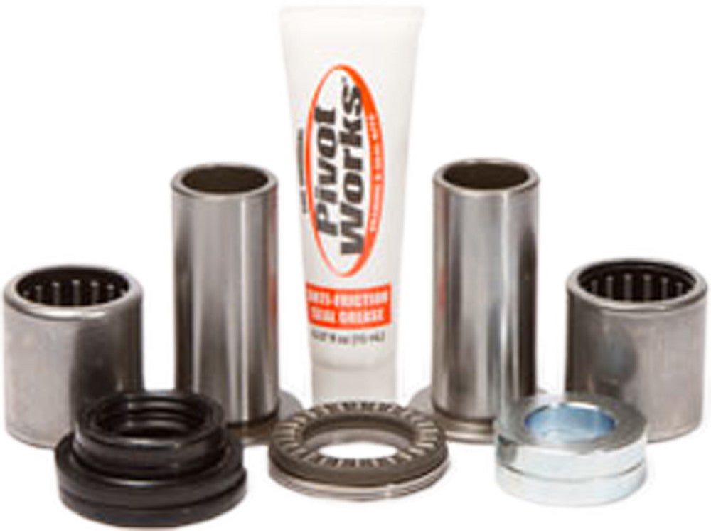 PIVOT WORKS Swingarm Kit PWSAK-S06-021