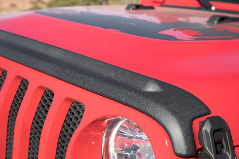 Bushwacker 18-19 Jeep Wrangler Rubicon/Sport//Unlimited/Sport S Hood Stone Guard- Black 14093