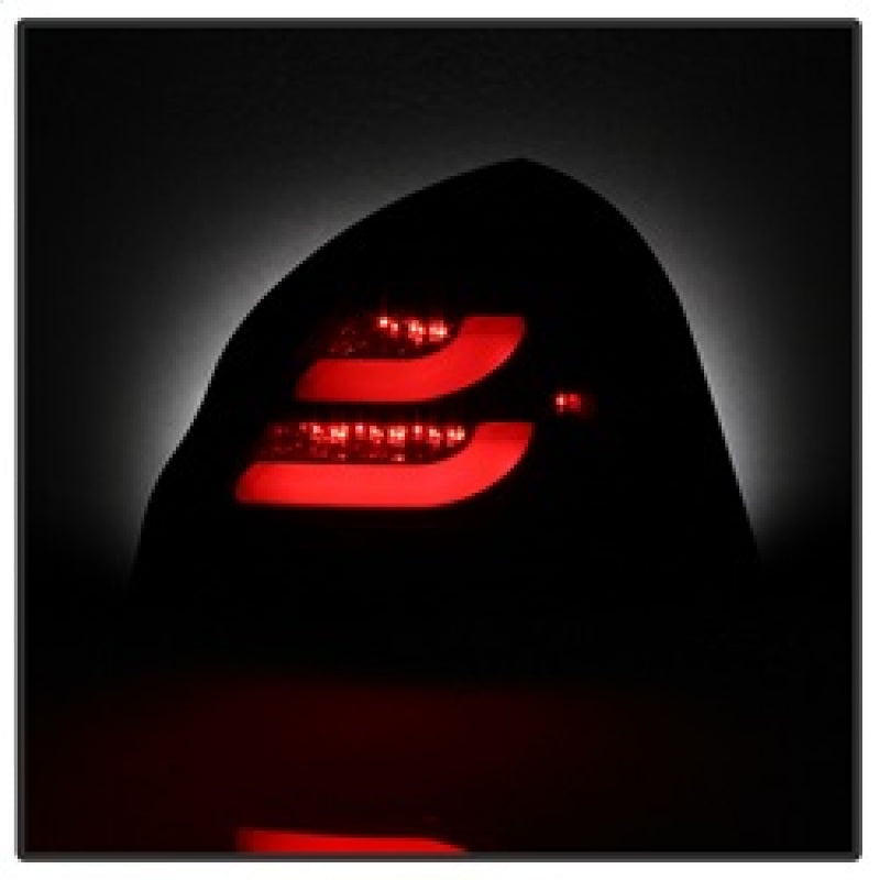 Spyder 04-08 Pontiac Grand Prix Light Bar LED Tail Light - Black Smoke (ALT-YD-PGP04-LED-BSM) 5084385