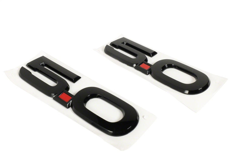 Ford Racing 15-17 Ford Mustang 5.0L Fender Emblem Black M-1447-M50AB