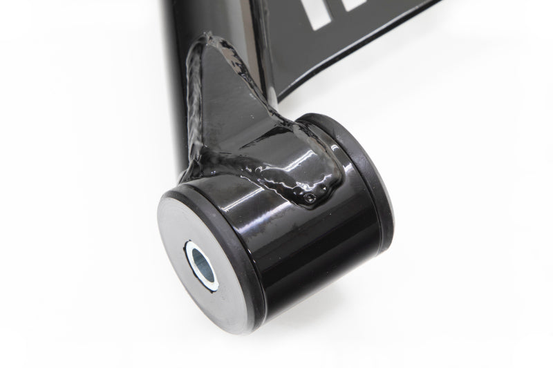 UMI Performance 82-92 F-Body 78-88 G-Body S10 Tubular Front Lower A-Arms Poly 3031-B