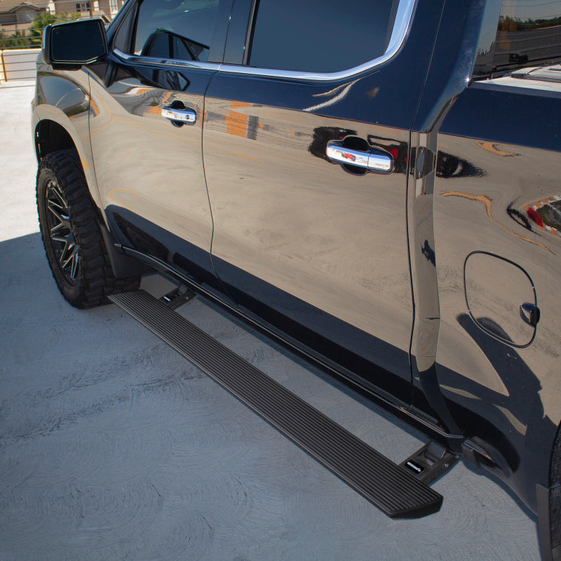 Go Rhino 19-23 Chev Silverado 1500 & 20-23 25/3500HD CC 4dr E-BOARD E1 Running Board Kit - Tex. Blk 20404887PC