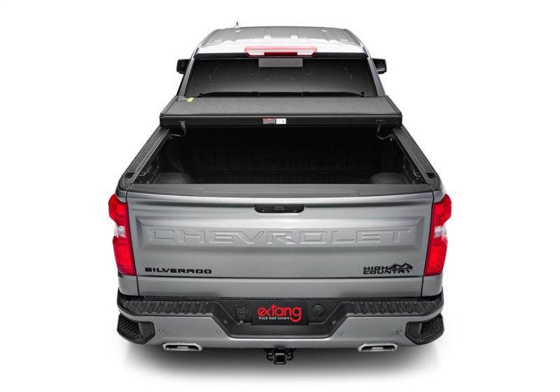 Extang 2023 Chevy/GMC Canyon/Colorado (5ft. 2in. Bed) Solid Fold ALX 88352
