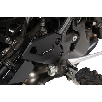 SW-MOTECH Heel Guard - Black - Kawasaki Z 900 RS Cafe 2018-2024 SCT.08.891.10100/B
