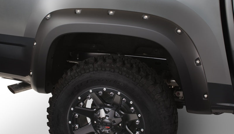 Bushwacker 15-18 GMC Canyon (Excl. ZR2) Fleetside Pocket Style Flares 2pc 74.0in Bed - Black 40140-02