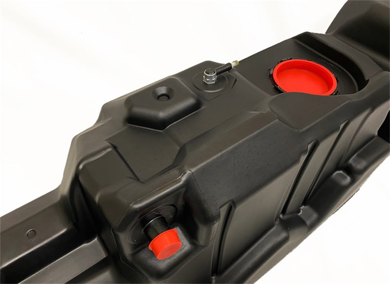 Titan Fuel Tanks 17-19 GM 2500 66 Gal Extra HD Cross-Linked PE XXL Mid-Ship Repl. Tank - Crew Cab LB 7010317