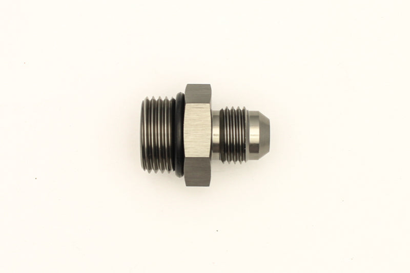 DeatschWerks 8AN ORB Male To 6AN Male Adapter (Incl O-Ring) 06-02-0401