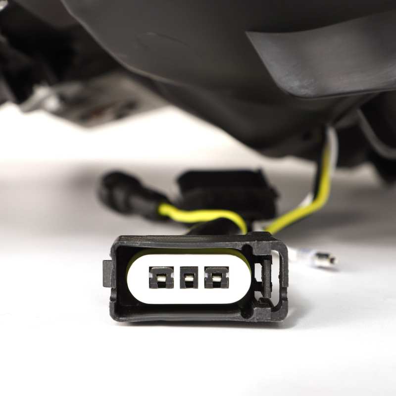 AlphaRex 11-16 Ford F-350 SD NOVA LED Proj Headlights Plank Style Alpha Blk w/Activ Light/Seq Signal 880147