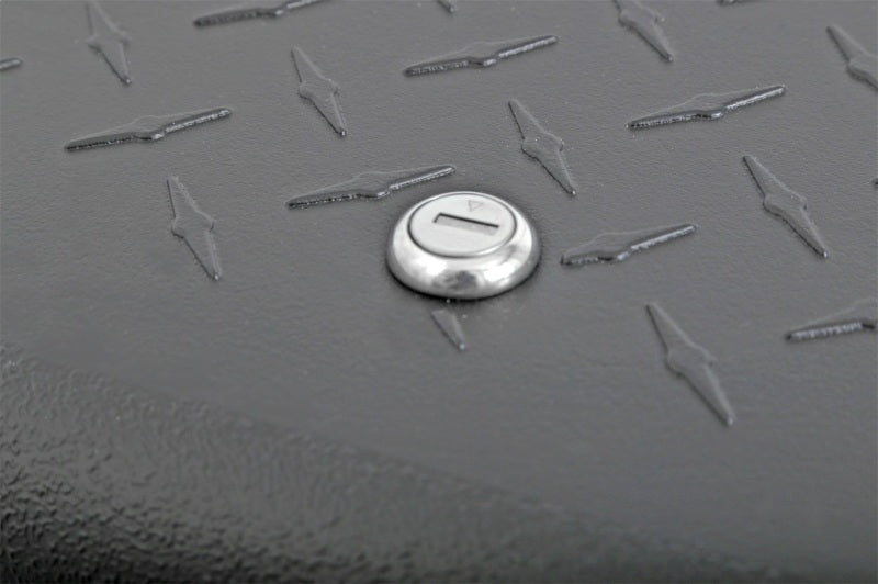 Deezee Universal Tool Box - Specialty Crossover Toolbox Plastic Mid Size DZ 6163P