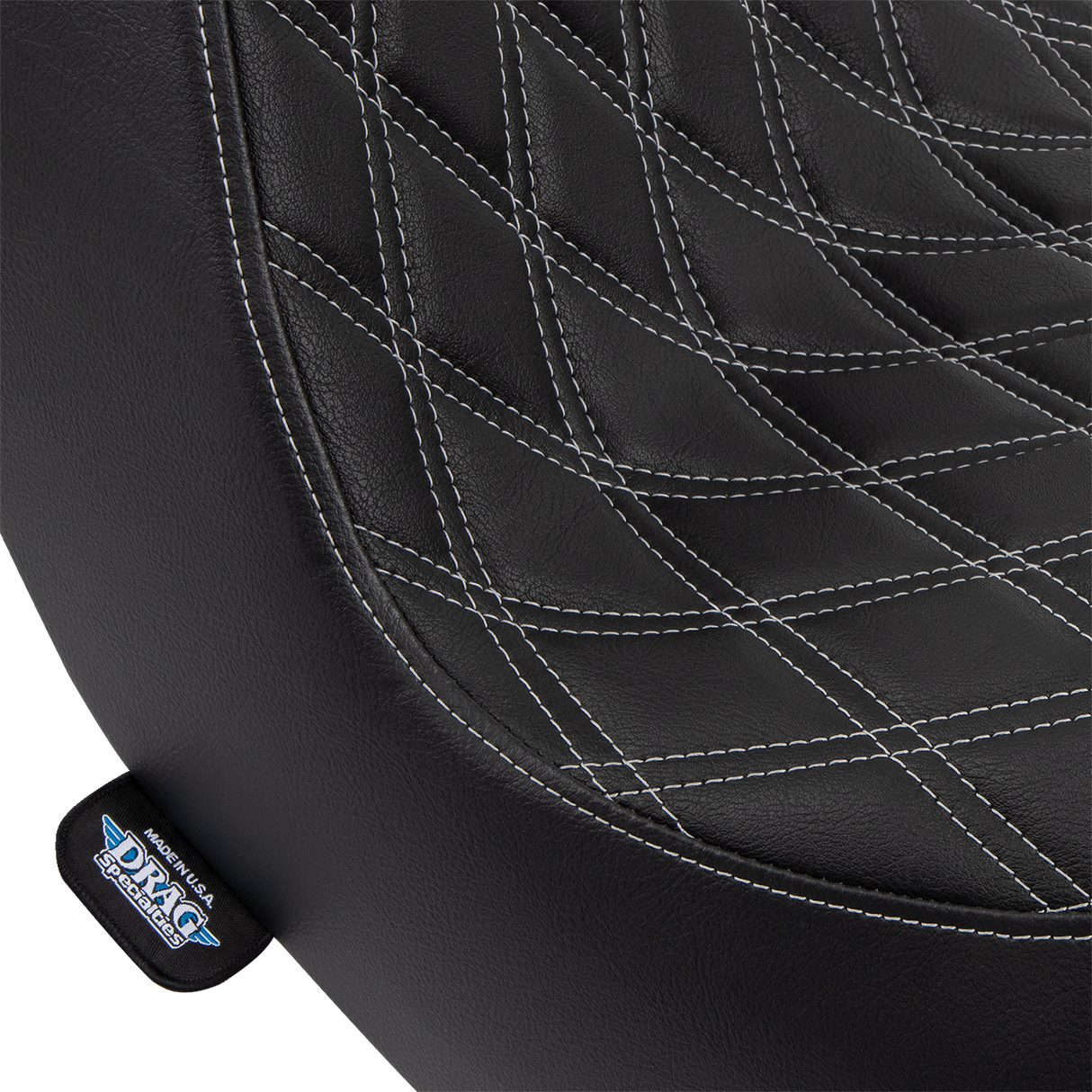 DRAG SPECIALTIES Asiento Predator III - Doble diamante - Negro con costuras plateadas - FL/FX '18-'22 0802-1493