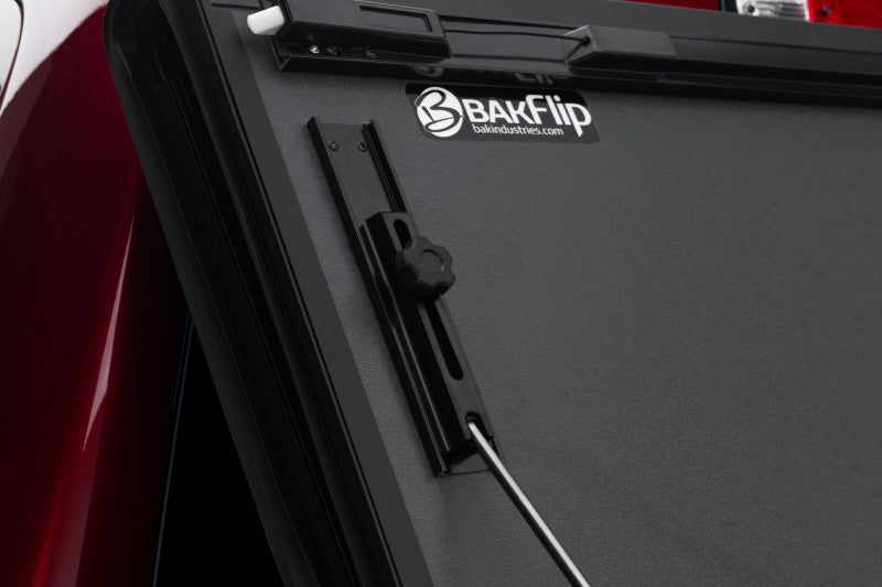 BAK 19-20 Dodge Ram 1500 (New Body Style w/ Ram Box) 5ft 7in Bed BAKFlip MX4 Matte Finish 448227RB