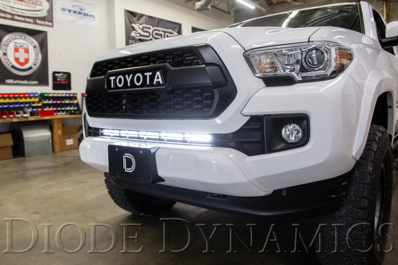 Diode Dynamics 16-21 Toyota Tacoma SS30 Stealth Lightbar Kit - Amber Driving DD6073