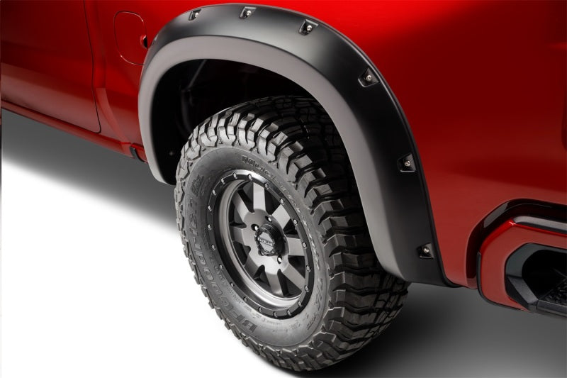 Bushwacker 19-23 Chevrolet Silverado 1500 (Excl. ZR2) Pocket Style Fender Flares 4pc - Smooth Black 40992-02