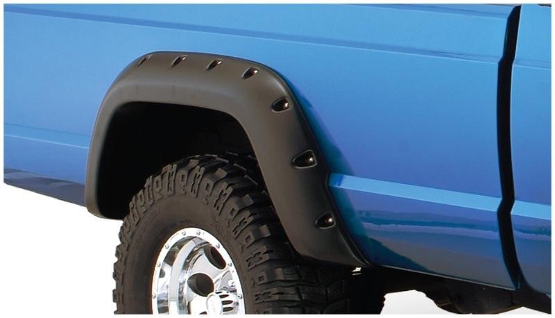 Bushwacker 84-01 Jeep Cherokee Cutout Style Flares 4pc Fits 2-Door Sport Utility Only - Black 10912-07