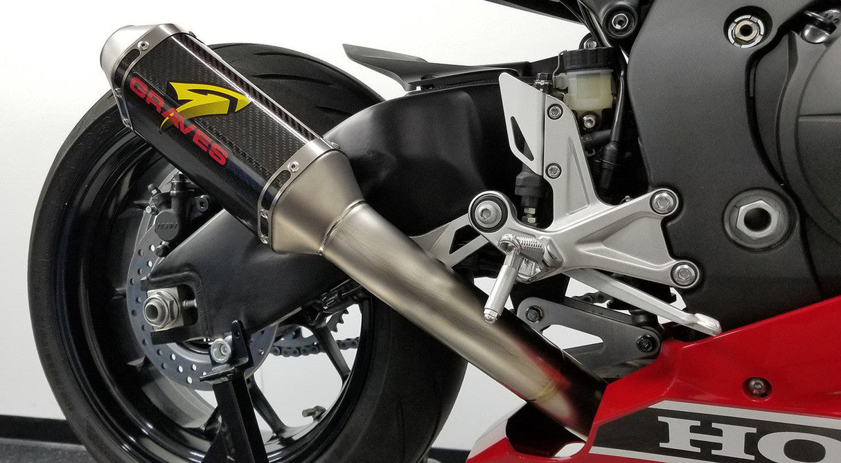 Graves motorsports cat back slip-on exhaust carbon CBR1000RR 17-23 EXH-17CB1-CBTC