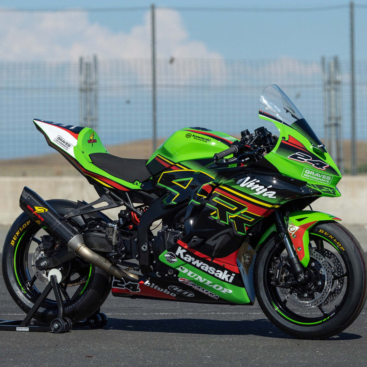 Graves Works2 Carbon Full Exhaust System For Zx-4rr 2023 -2024 Exk-23zx4-Ftcw2