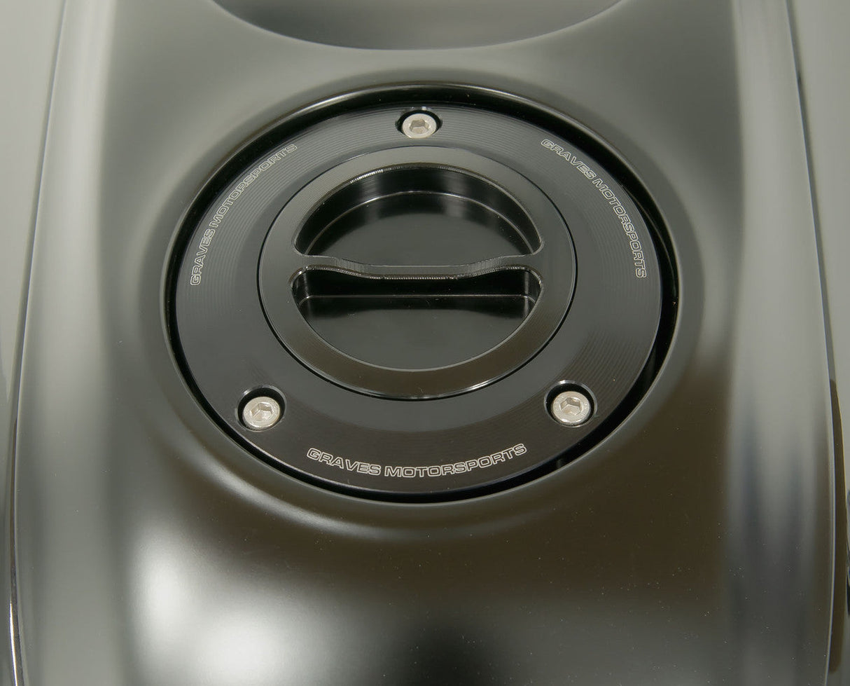 Graves Motorsports Gas Cap R1 2004-2022 / 2006-2021 R6 / 2021-2022 R7 / 2015-2022 R3 / 2014-2022 Mt07 / 2014-2020 Mt09 Gcy-002-K